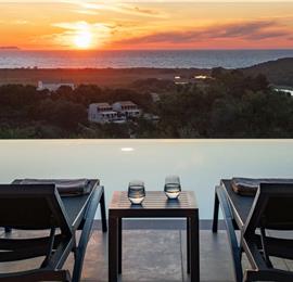 4 bedroom villa with pool & sea views, Acharavi, sleeps 8